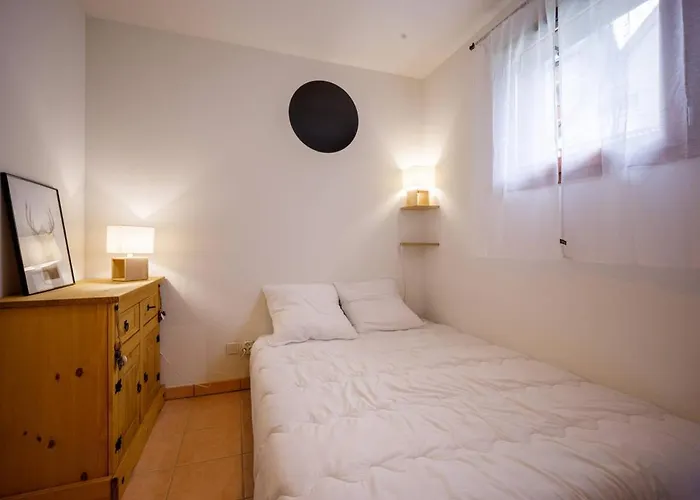 : Cosy Pour 4 Pers. Avec Terrasse Et Local A Velos - Fr-1-695-23 아파트 루덴빌